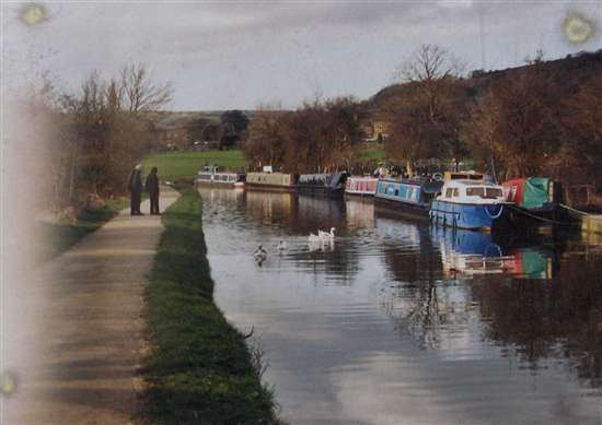 Leeds Bradford Canal Photo